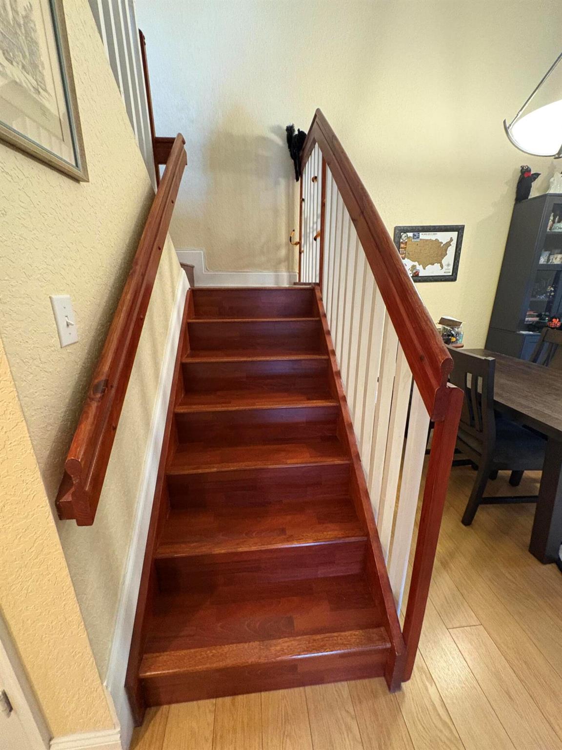 SUNSET PLAZA - Residential Lease