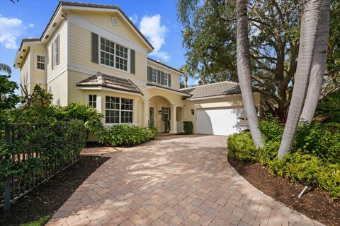 Photo of 113 Caballo Lane, Jupiter, FL 33458 (MLS # B26004729)