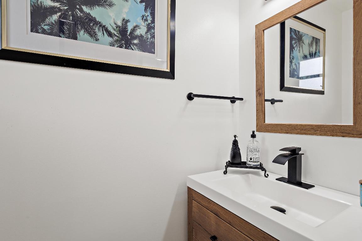 SOUTH SHORE 3 OF WELLINGTON - Residential Lease