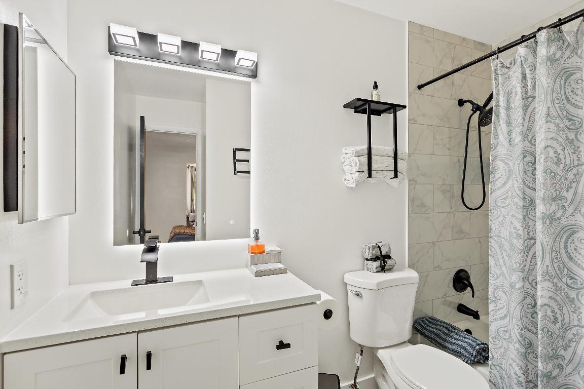 SOUTH SHORE 3 OF WELLINGTON - Residential Lease