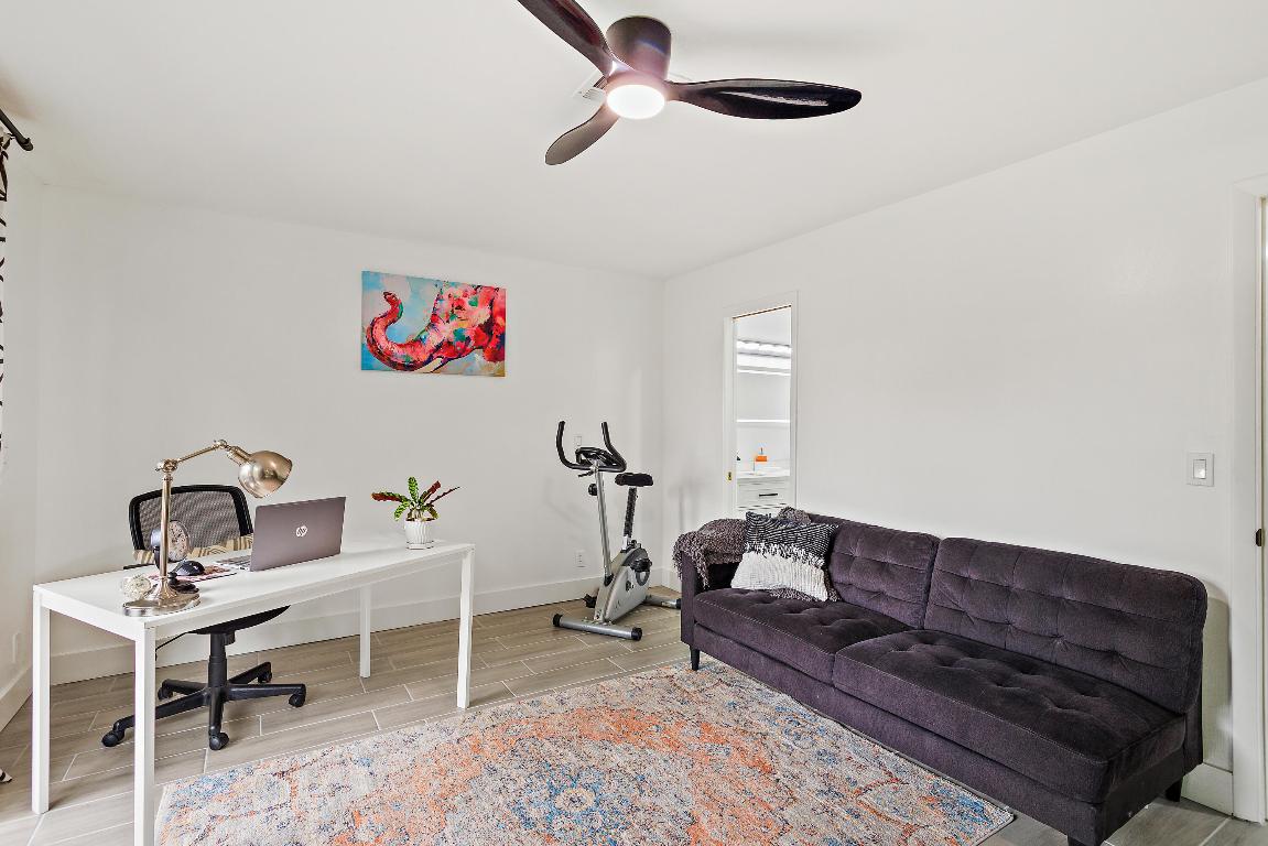 SOUTH SHORE 3 OF WELLINGTON - Residential Lease