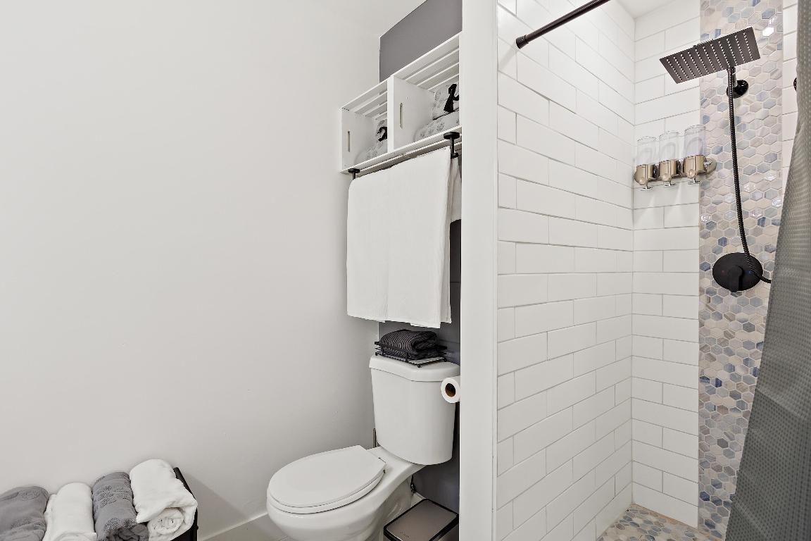 SOUTH SHORE 3 OF WELLINGTON - Residential Lease