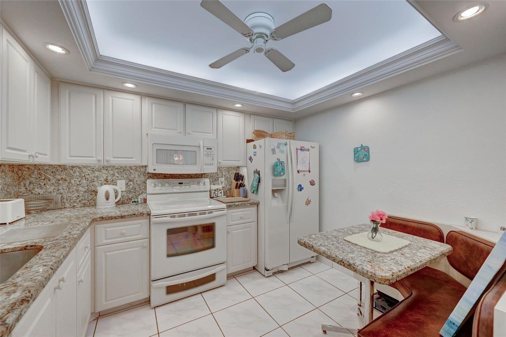 Photo of 1902 Bermuda Cir #G4, Coconut Creek, FL 33066 (MLS # F10390157)