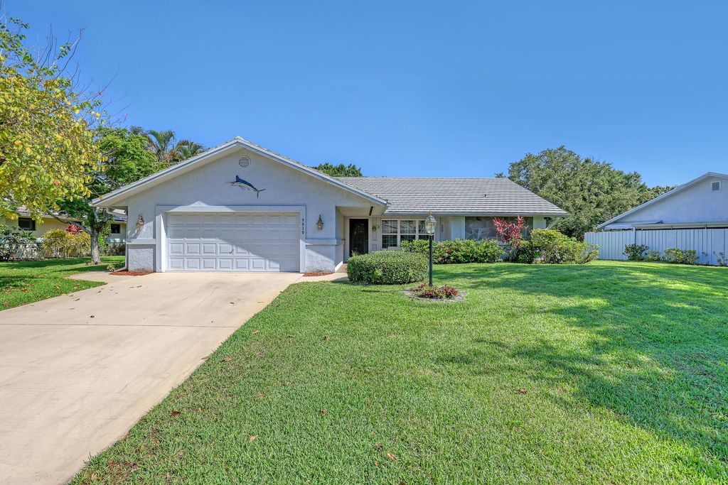 Photo of 5010 SE Hanson Circle, Stuart, FL 34997 (MLS # R10991318)