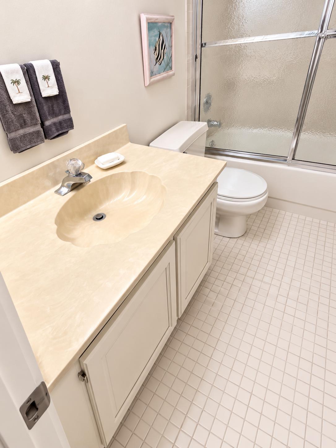 15251 LAKES OF DELRAY Boulevard 327