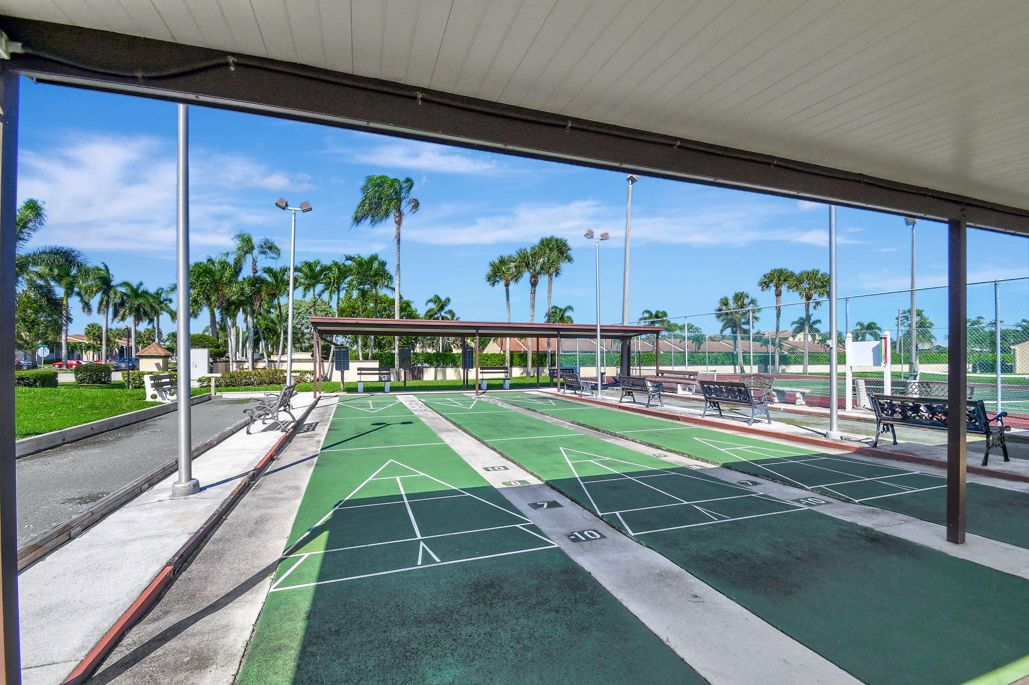 PINE RIDGE NORTH VILLAGE IV CONDO - Residential