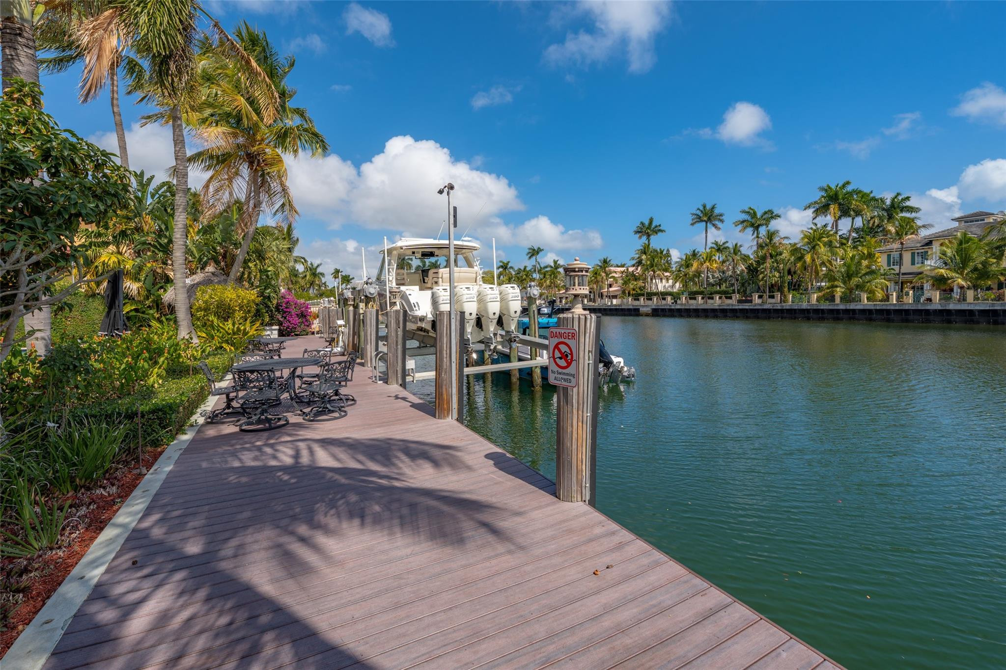 Las Olas Isles - Residential