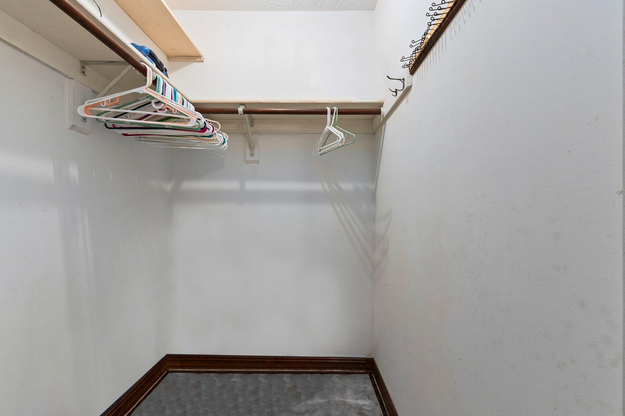 Sec/Town/Range: 32/36S/40E - Residential