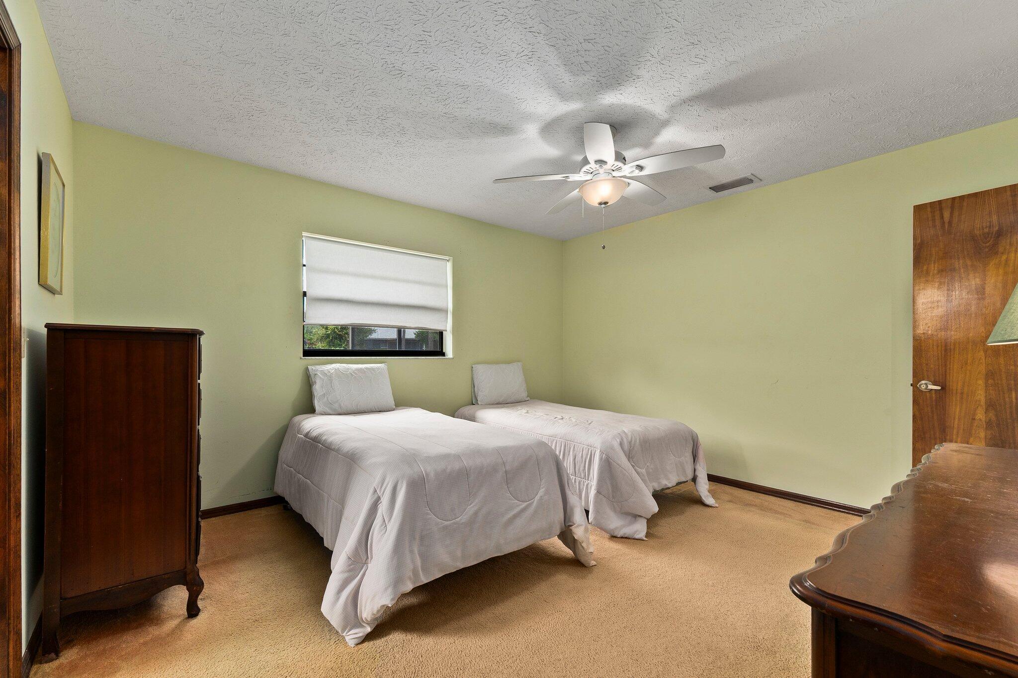 Sec/Town/Range: 32/36S/40E - Residential