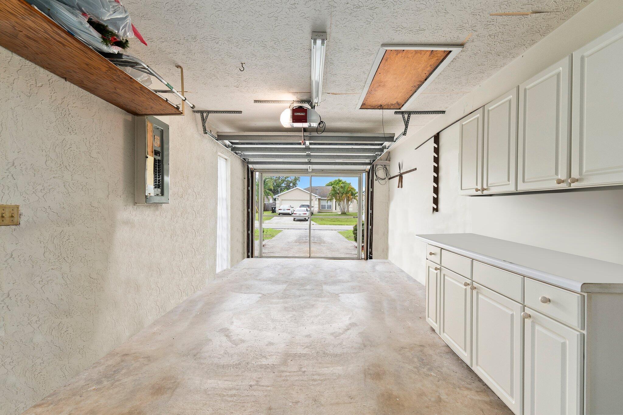 Sec/Town/Range: 32/36S/40E - Residential