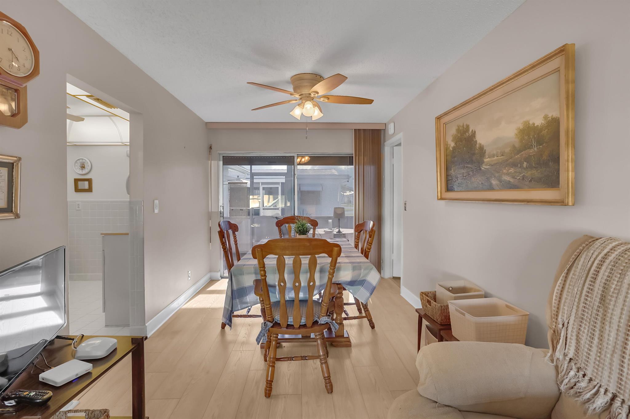 PALM BEACH LEISUREVILLE - Residential