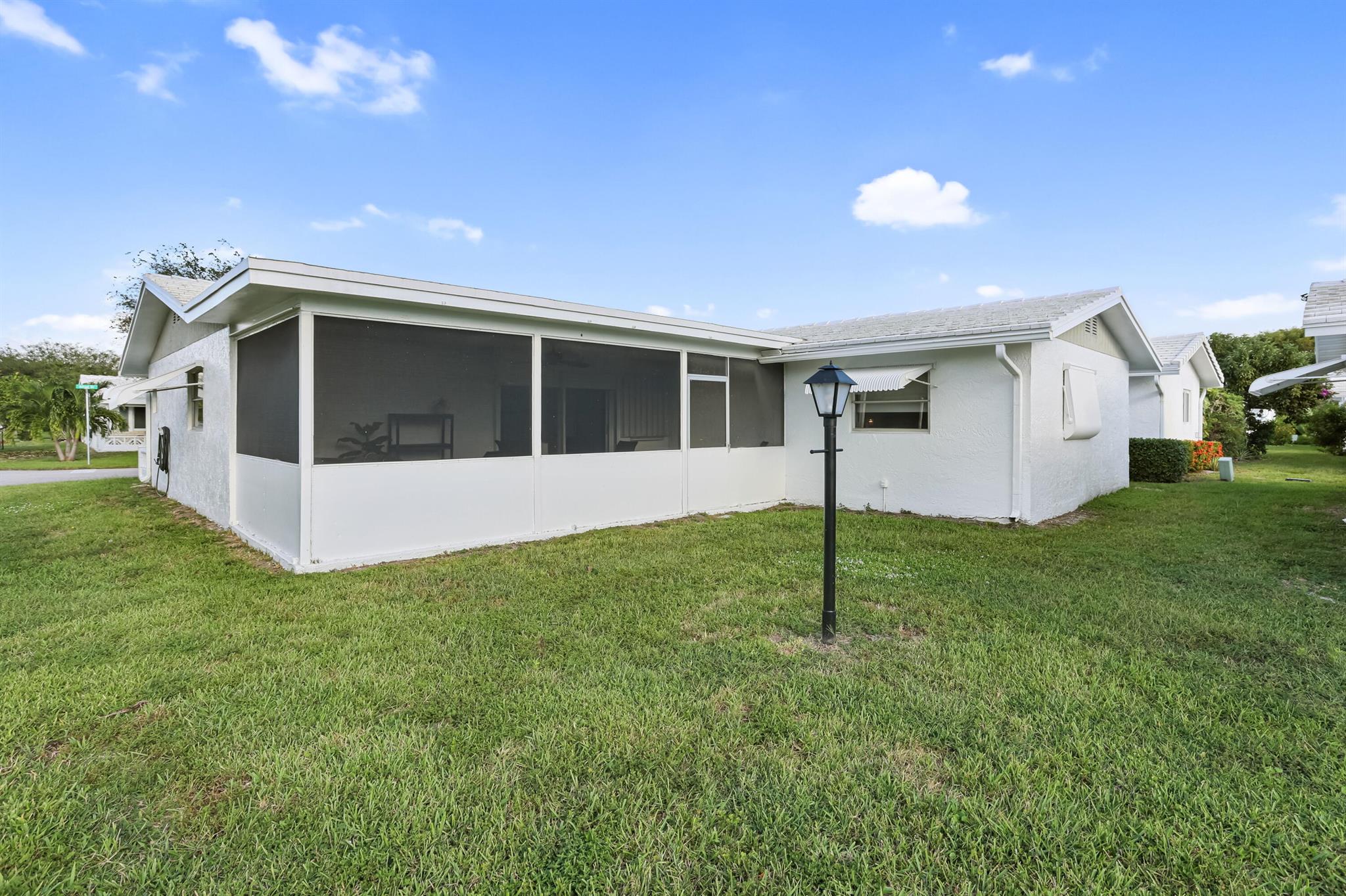 PALM BEACH LEISUREVILLE - Residential