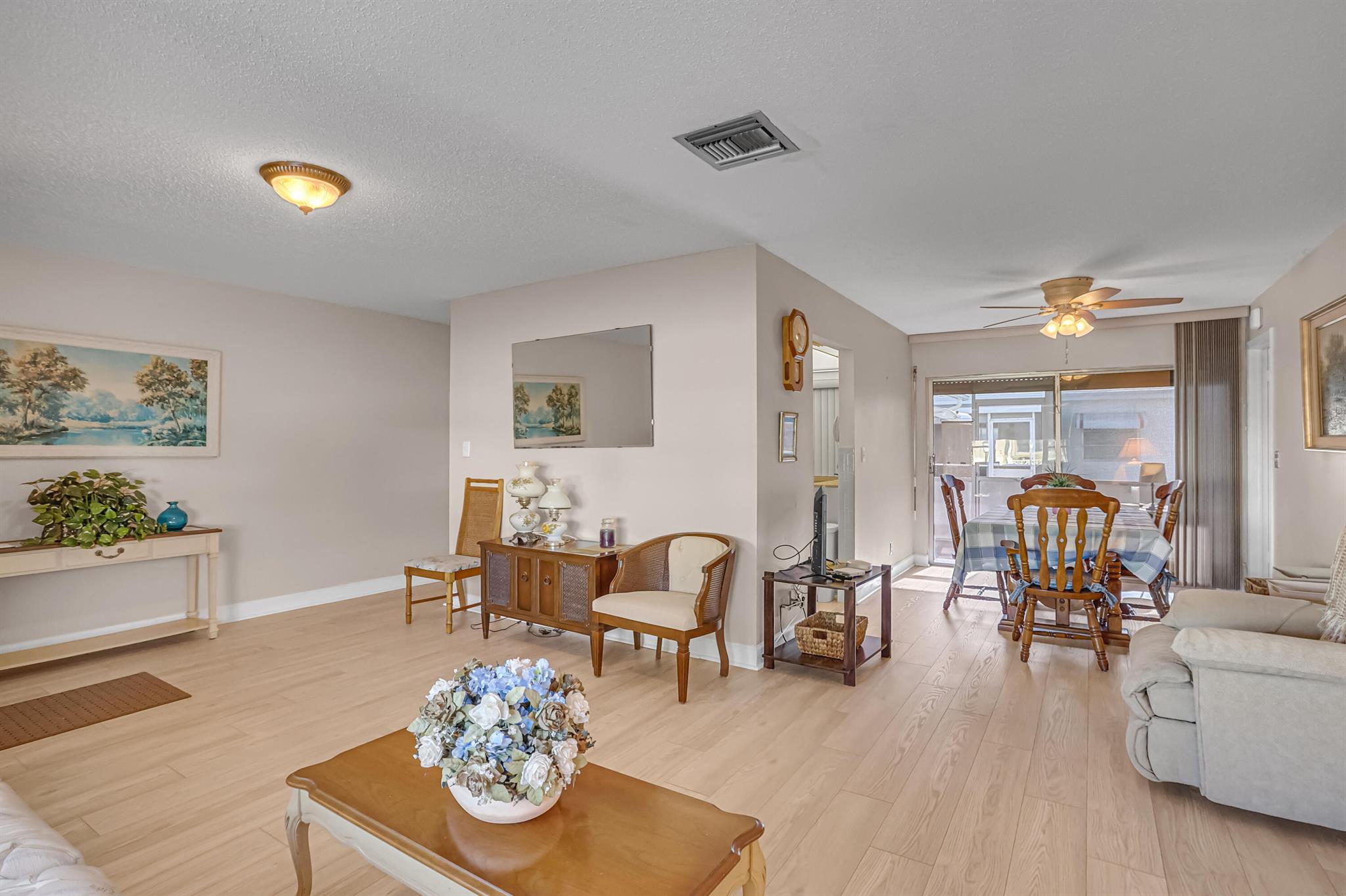 PALM BEACH LEISUREVILLE - Residential