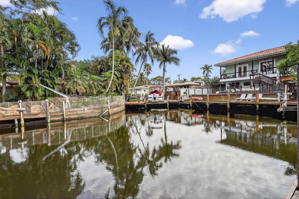 AVON HEIGHTS - Residential