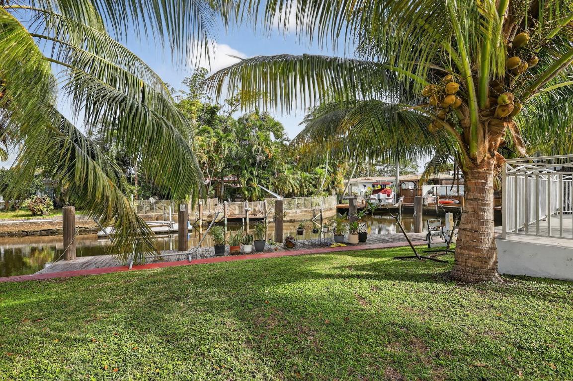 AVON HEIGHTS - Residential