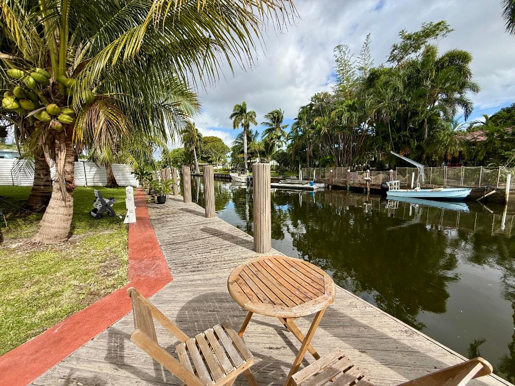 AVON HEIGHTS - Residential