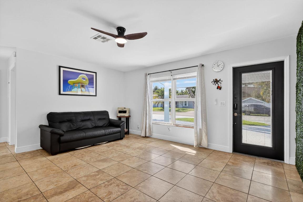 AVON HEIGHTS - Residential