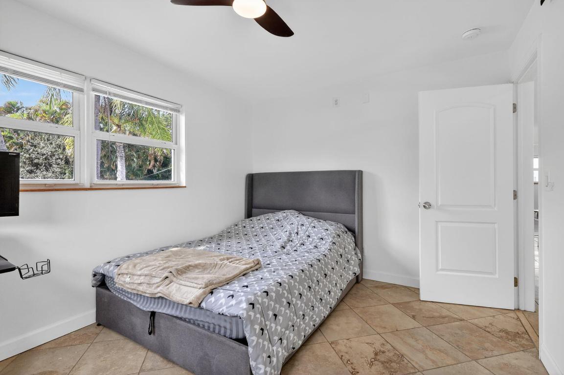 AVON HEIGHTS - Residential