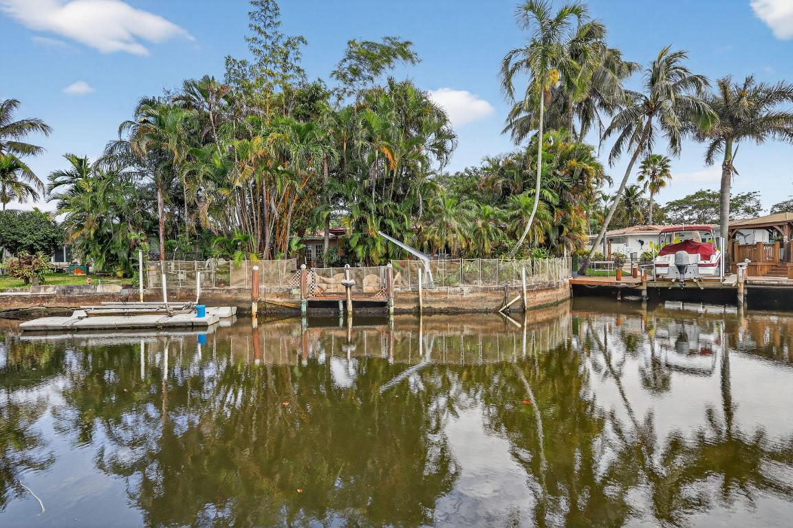 AVON HEIGHTS - Residential