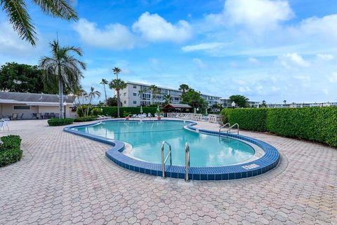 A home in Lake Worth