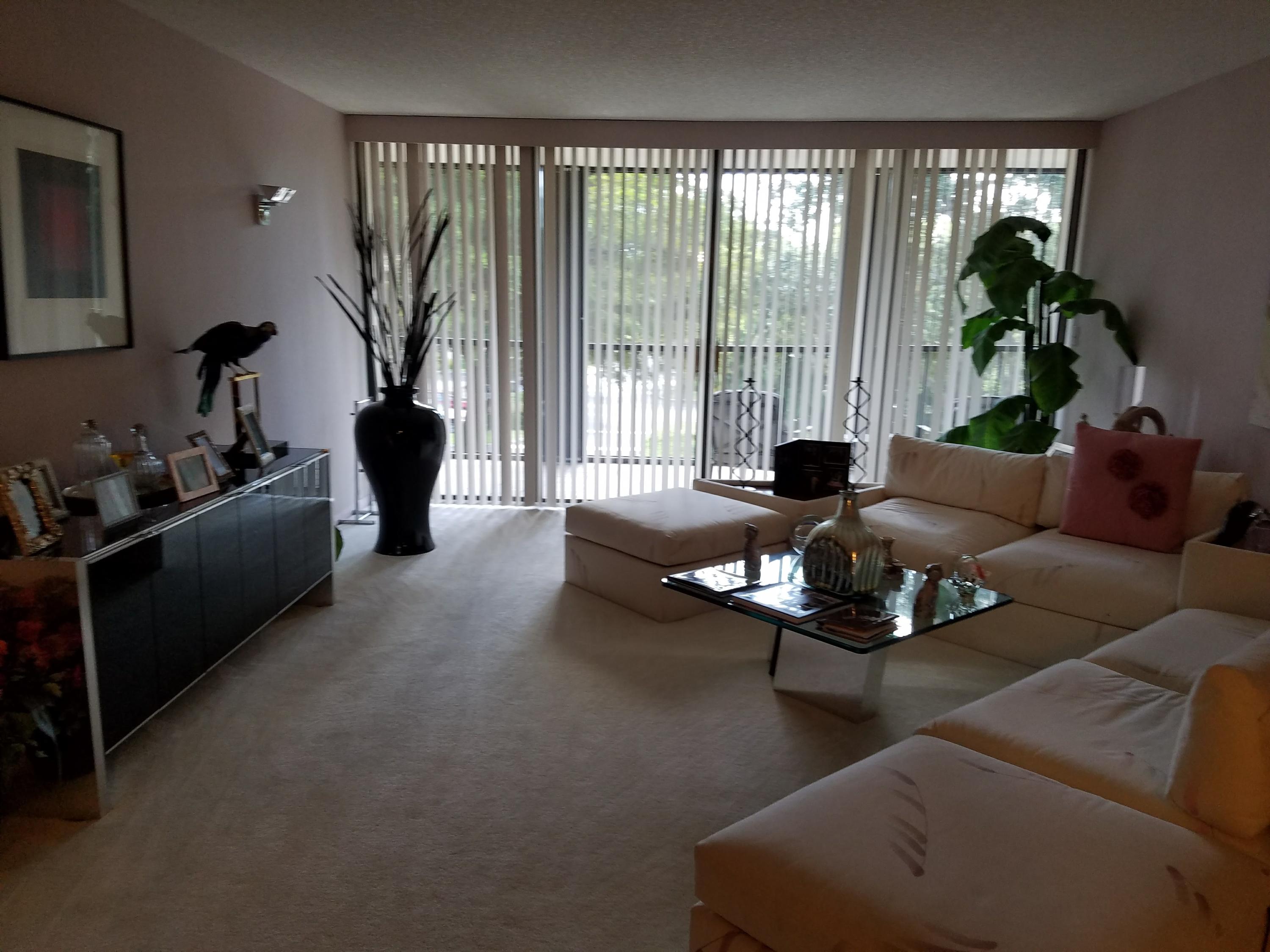 LAUREL OAKS - Residential