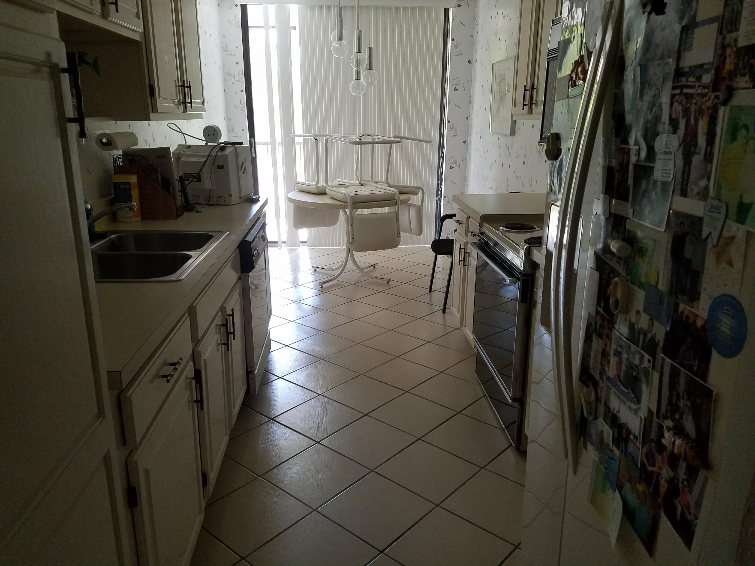 LAUREL OAKS - Residential