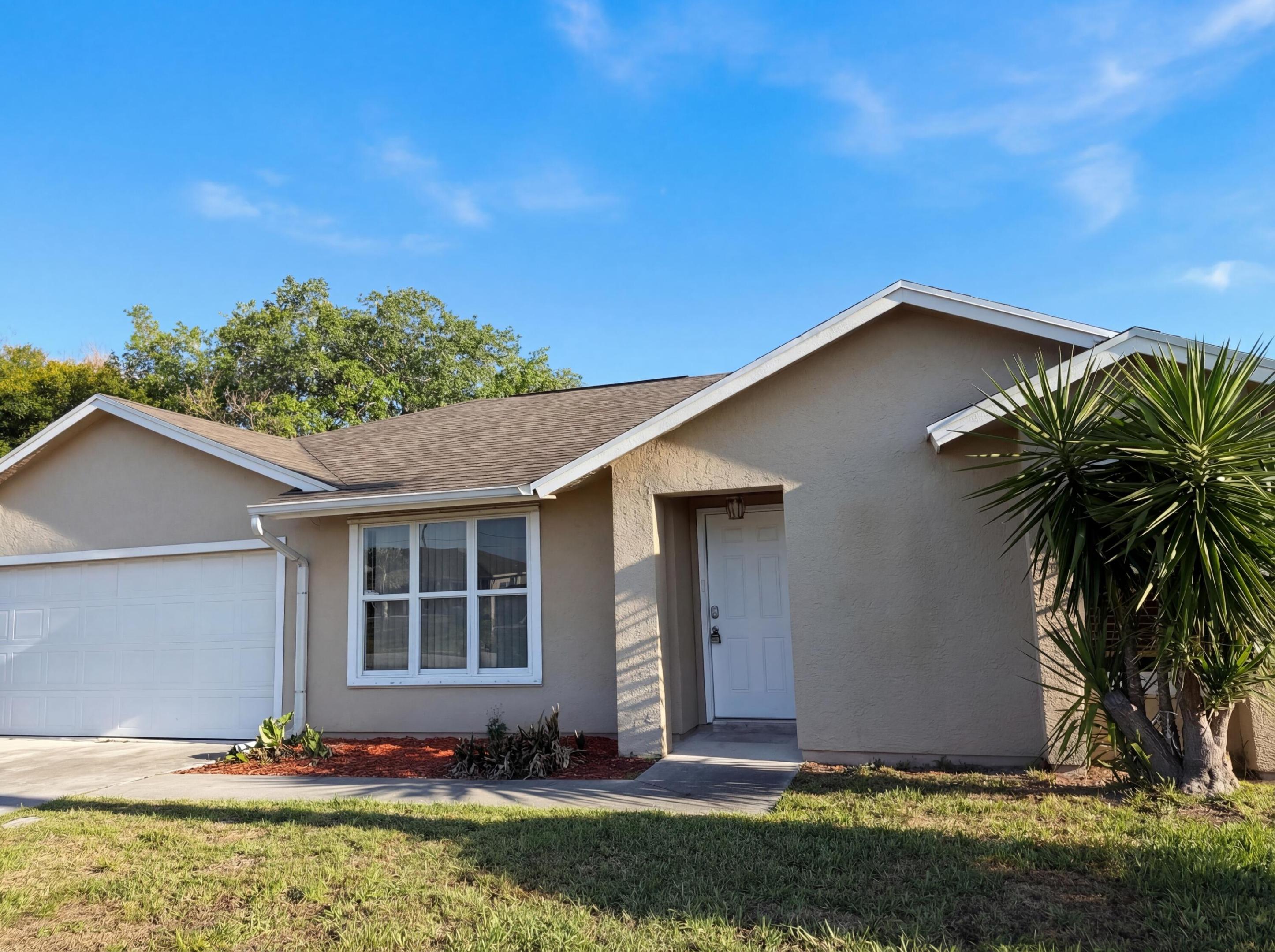 PORT ST LUCIE SECTION 21 - Residential