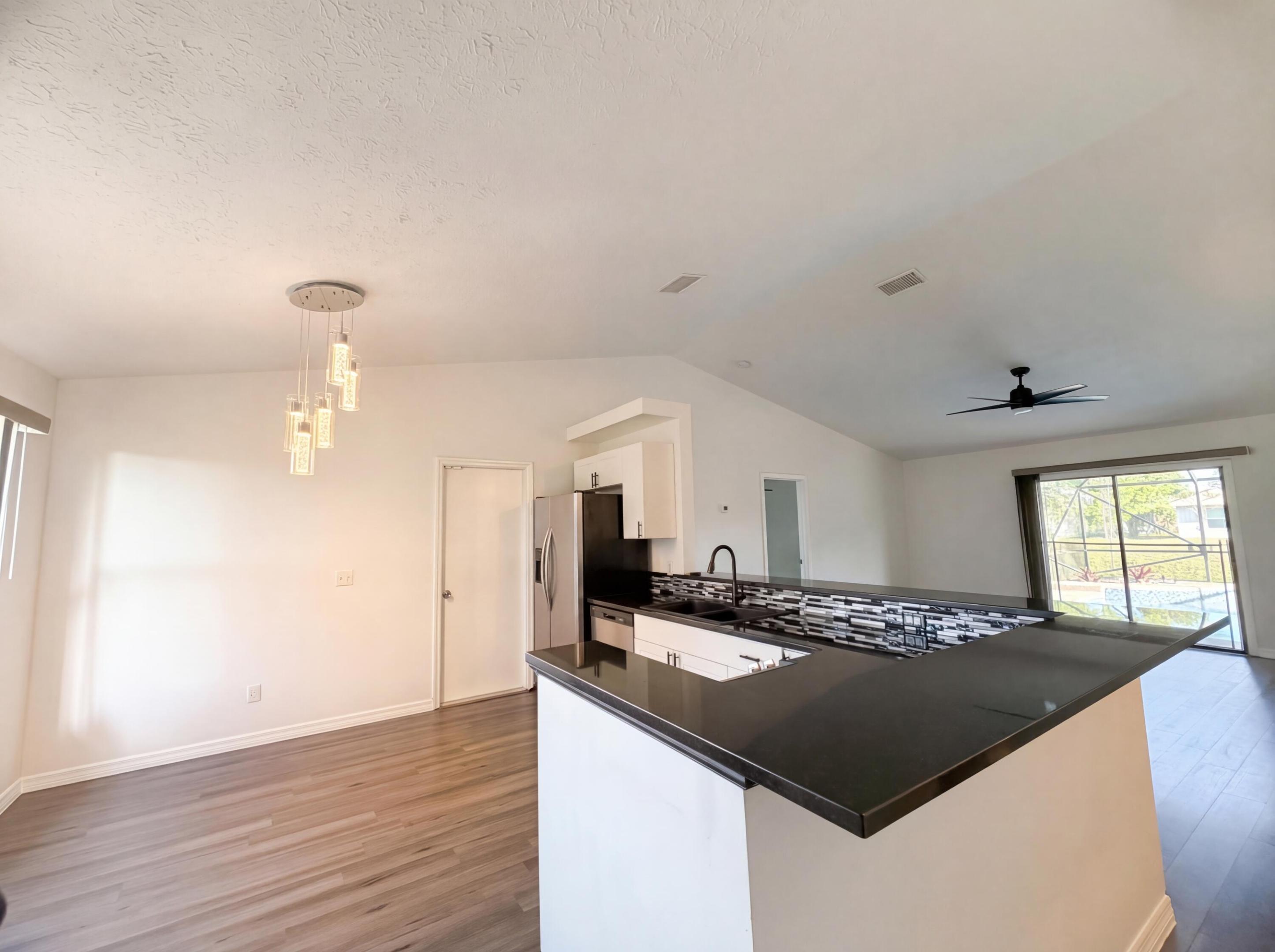 PORT ST LUCIE SECTION 21 - Residential