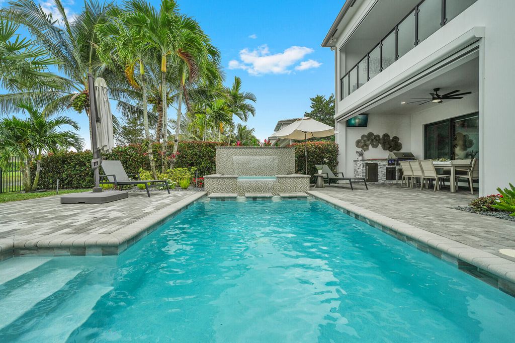 Photo of 17318 Pagoda Palms Drive, Boca Raton, FL 33496 (MLS # R11155061)