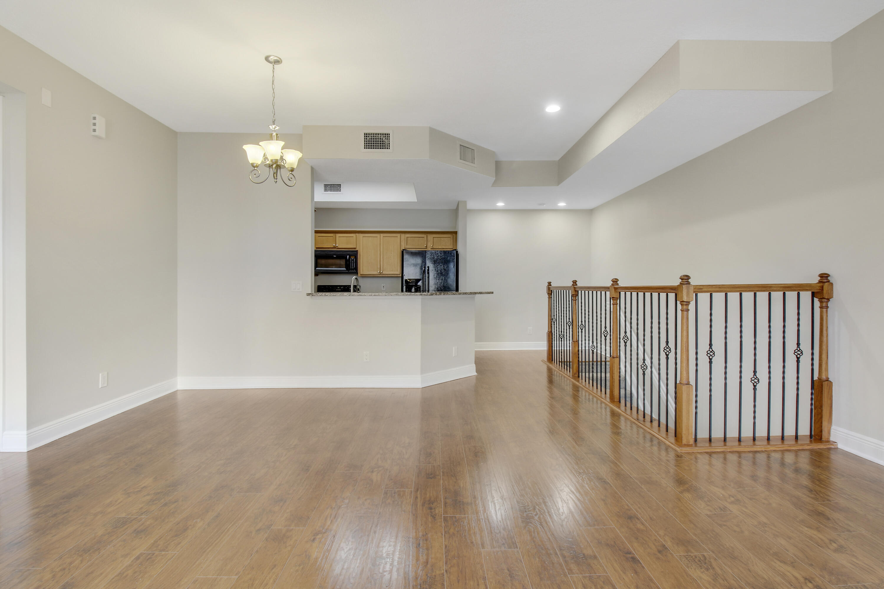 PROMENADE AT TRADITION NO II, A CONDOMINIUM - Residential Lease