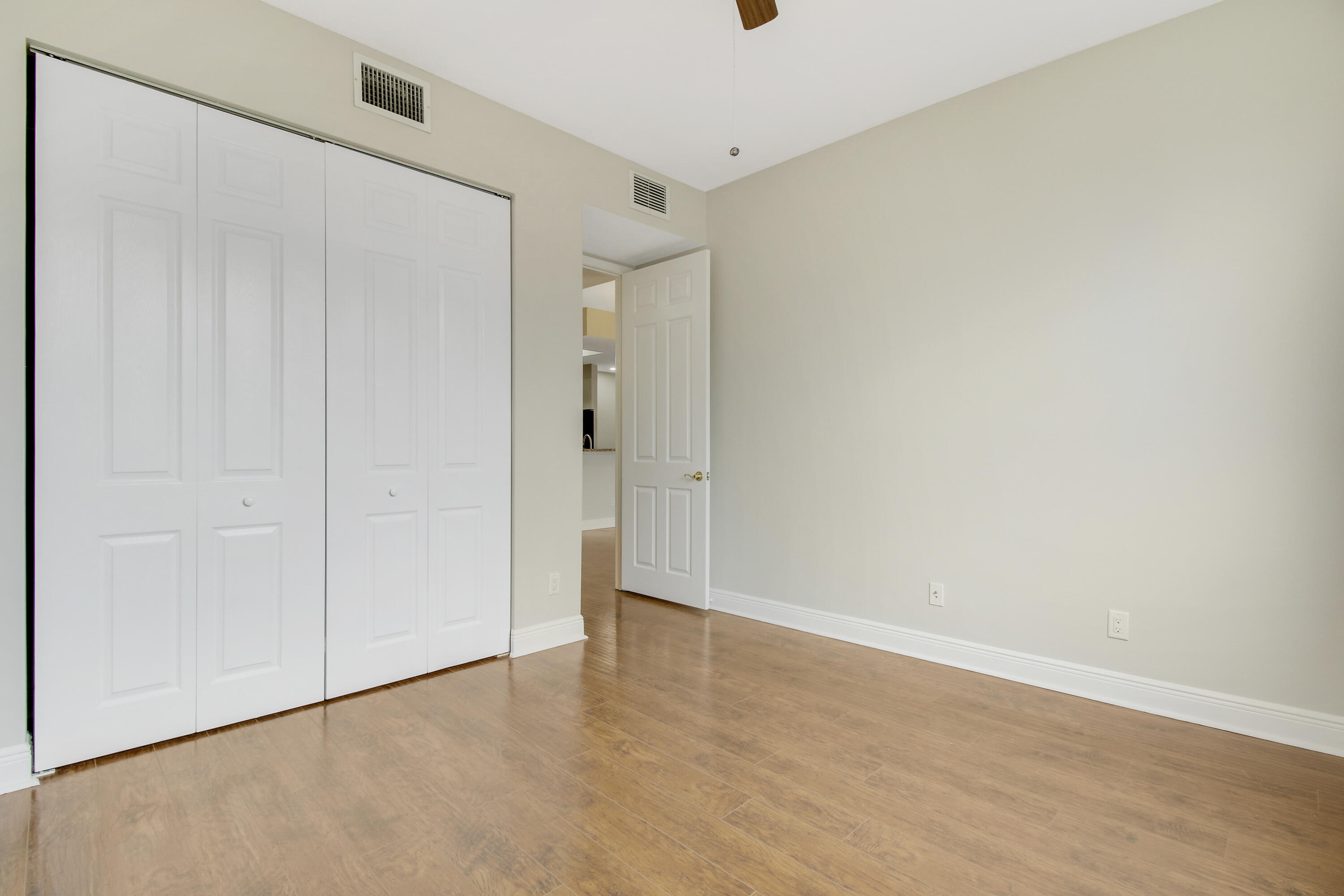 PROMENADE AT TRADITION NO II, A CONDOMINIUM - Residential Lease