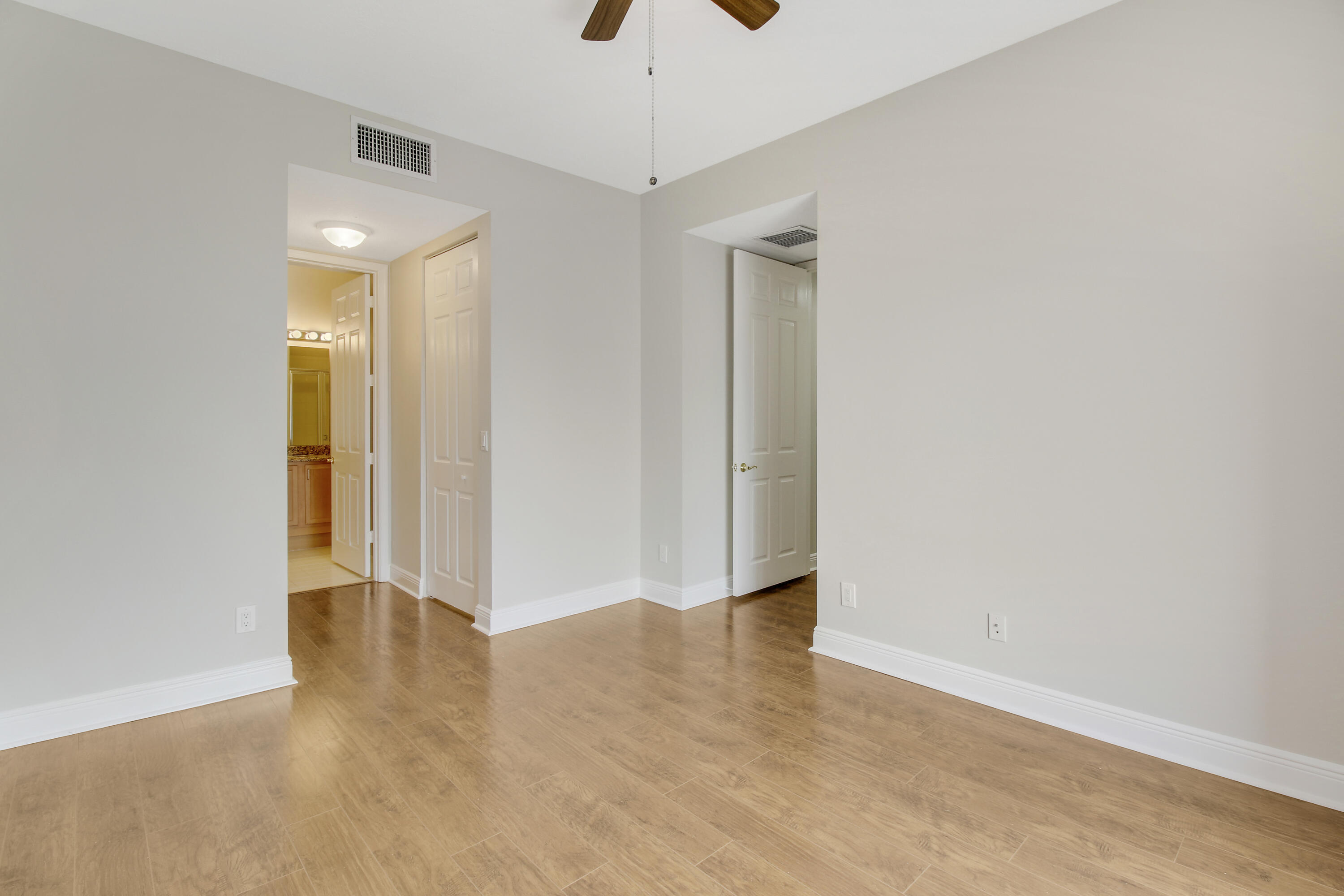 PROMENADE AT TRADITION NO II, A CONDOMINIUM - Residential Lease