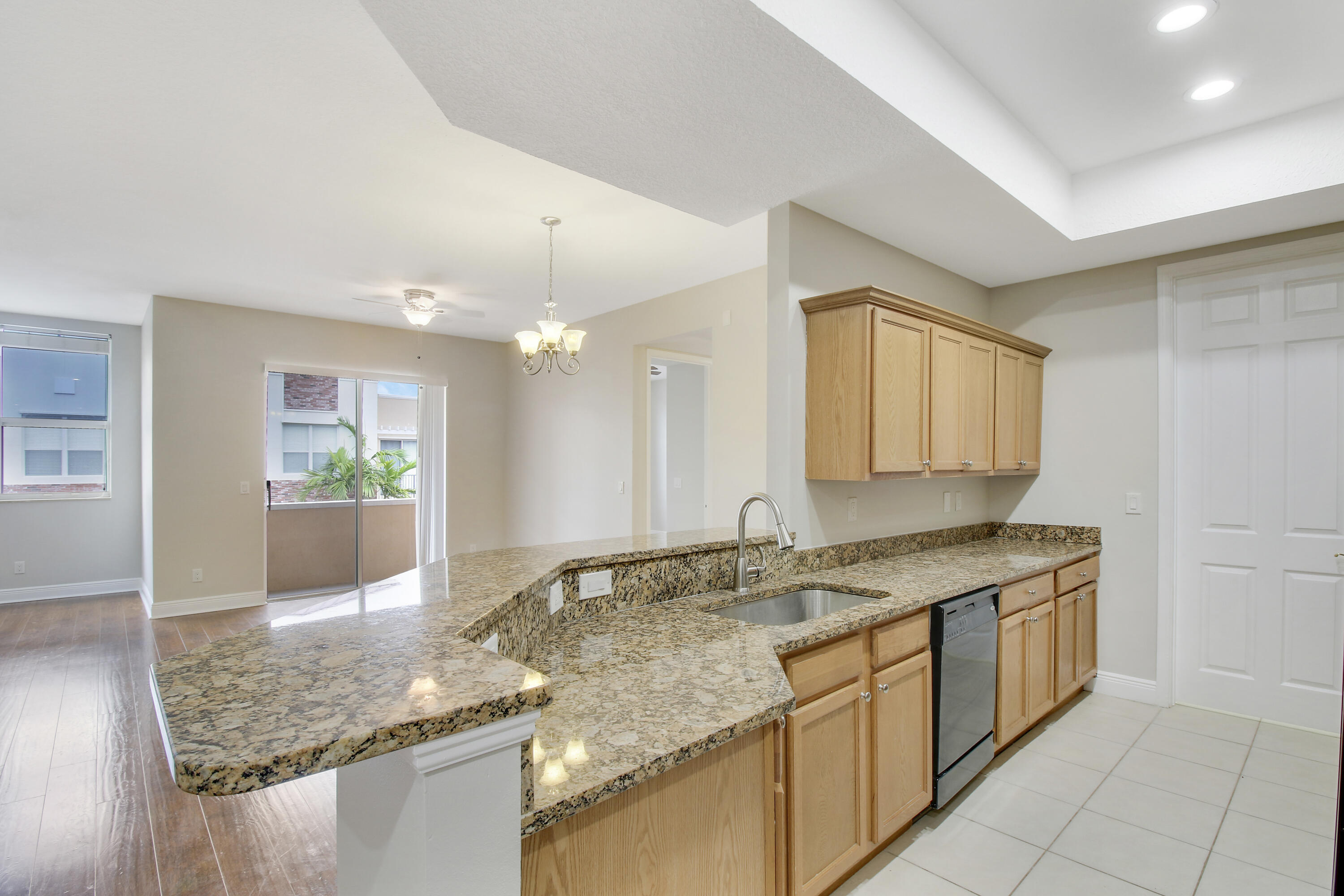 PROMENADE AT TRADITION NO II, A CONDOMINIUM - Residential Lease