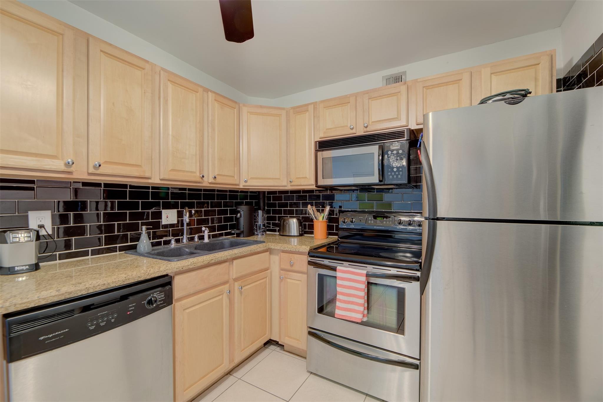 MANOR GROVE VILLAGE ONE I - Residential Lease
