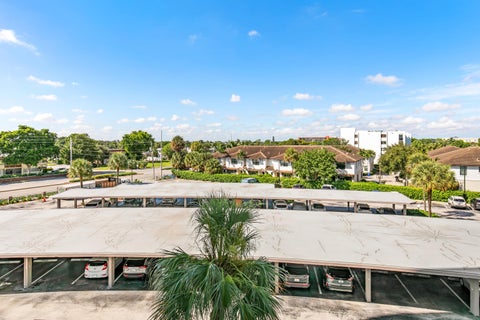 Photo of 2731 NE 14th Street Causeway #407, Pompano Beach, FL 33062 (MLS # B26087624)