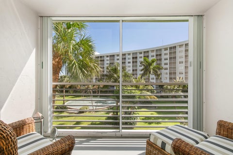 Tiny photo for 2731 NE 14th Street Causeway #407, Pompano Beach, FL 33062 (MLS # B26087624)