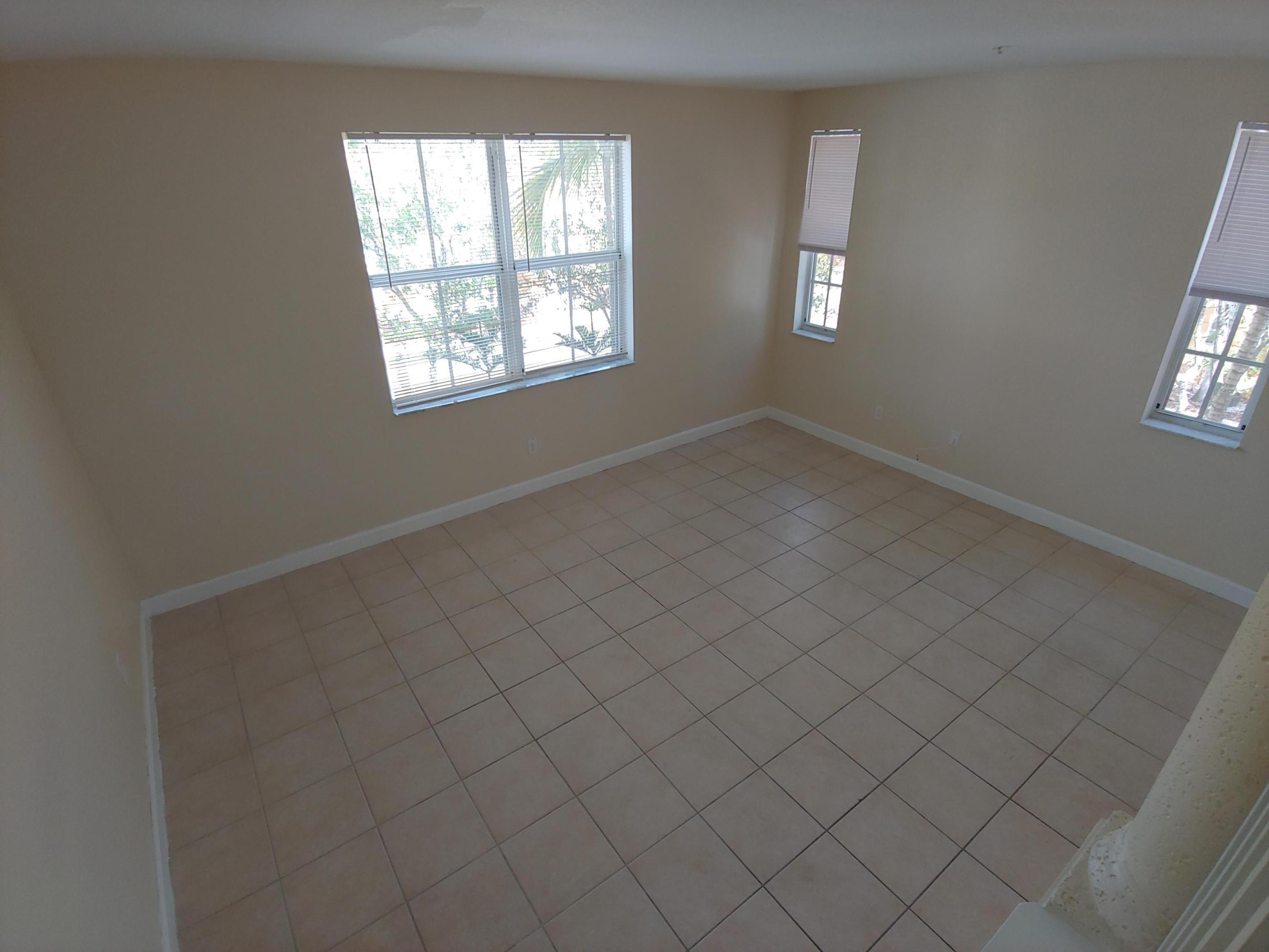 SHOMA - Residential Lease