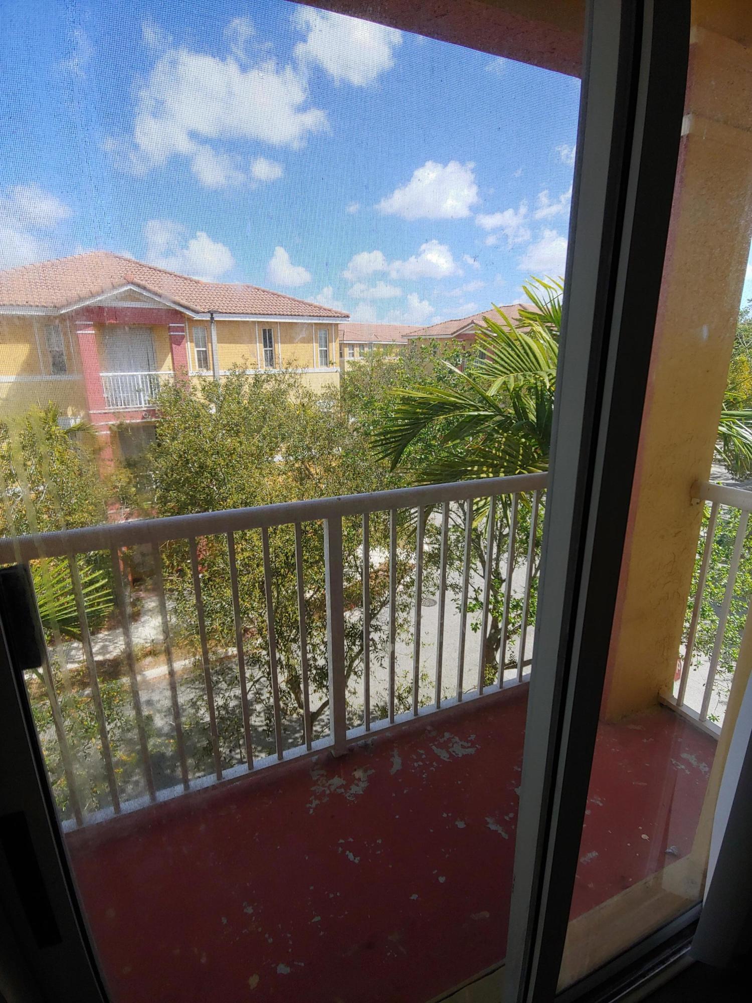 SHOMA - Residential Lease