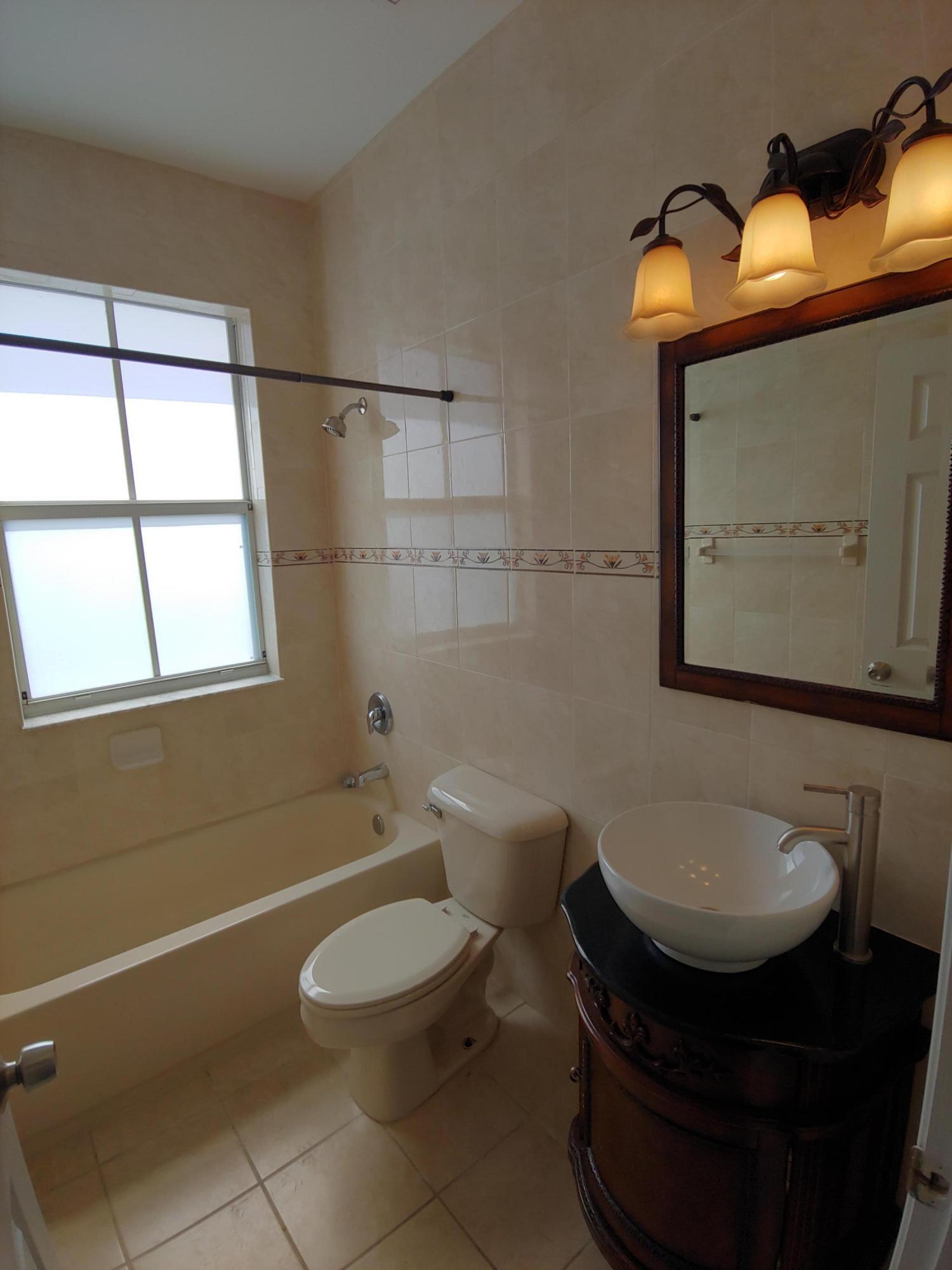 SHOMA - Residential Lease