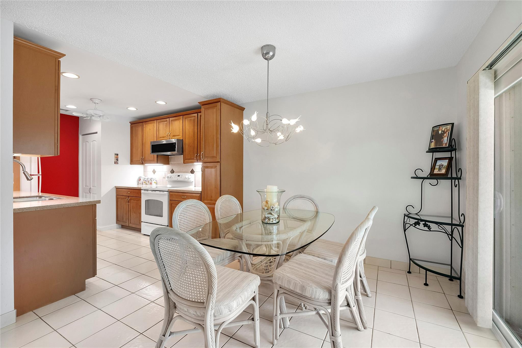 Delray Villas - Residential