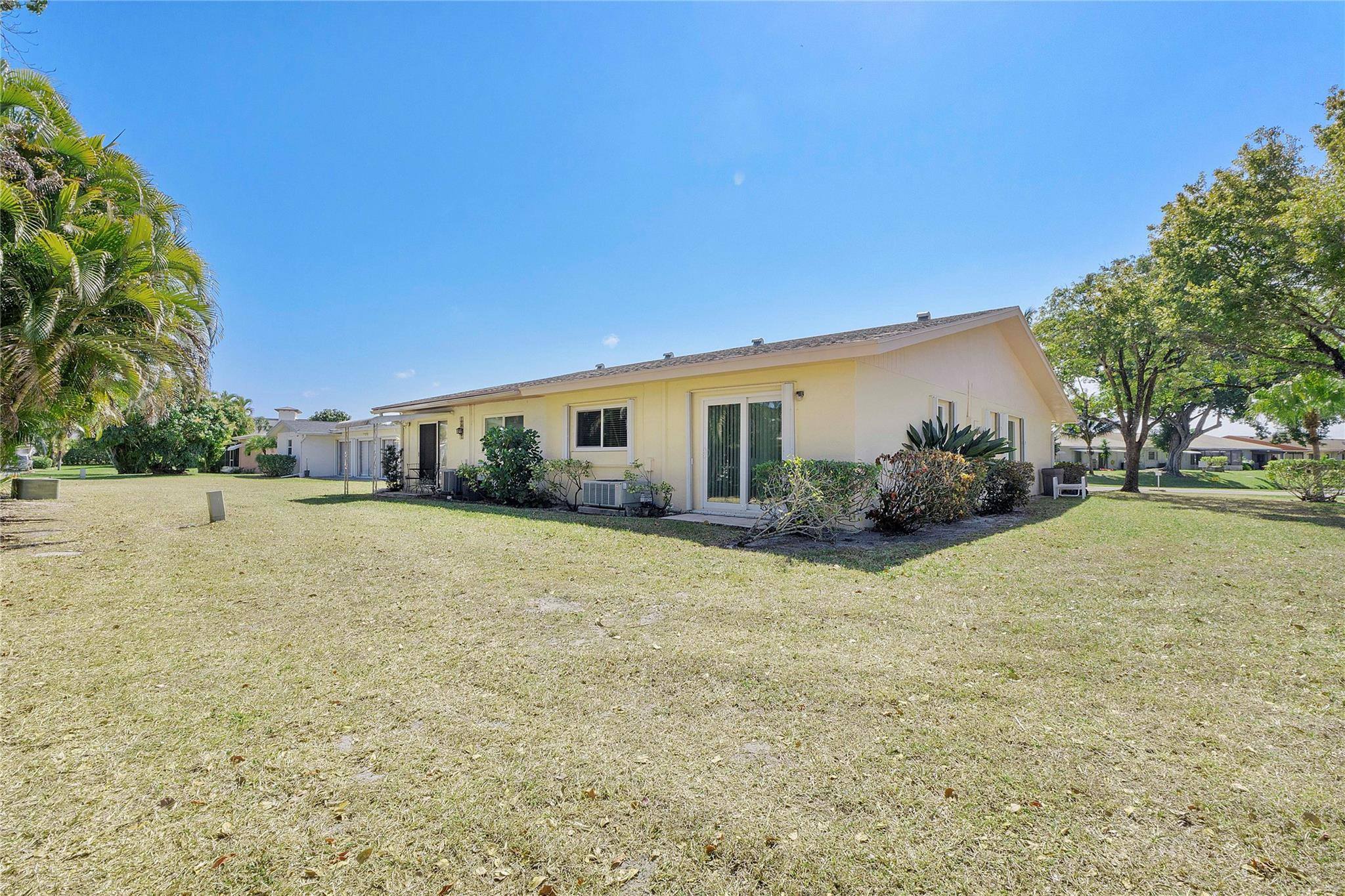 Delray Villas - Residential