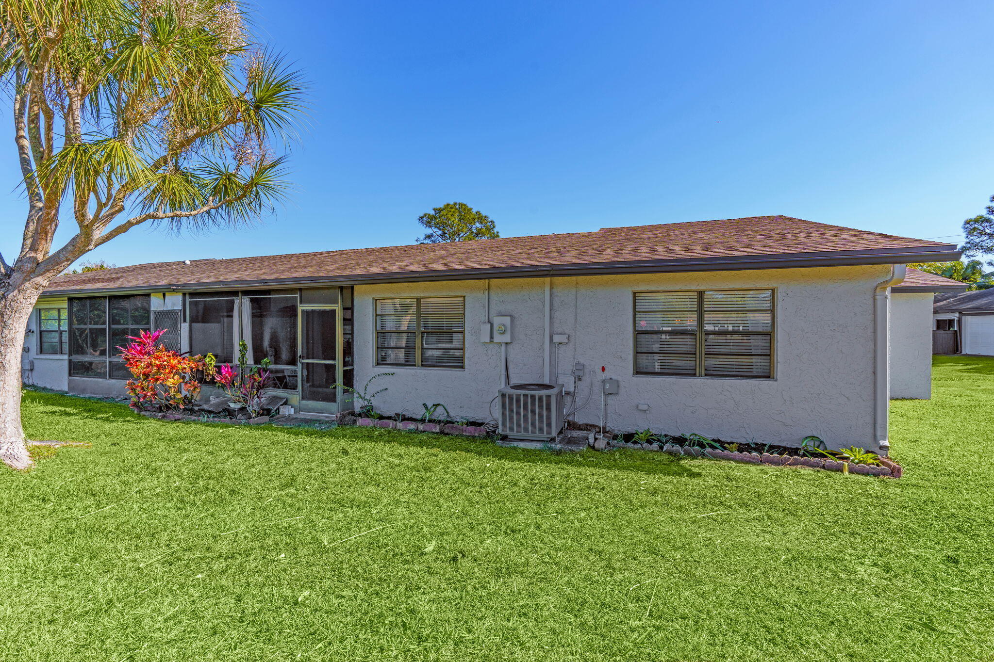 INDIAN TRAIL VILLAS 1 - Residential