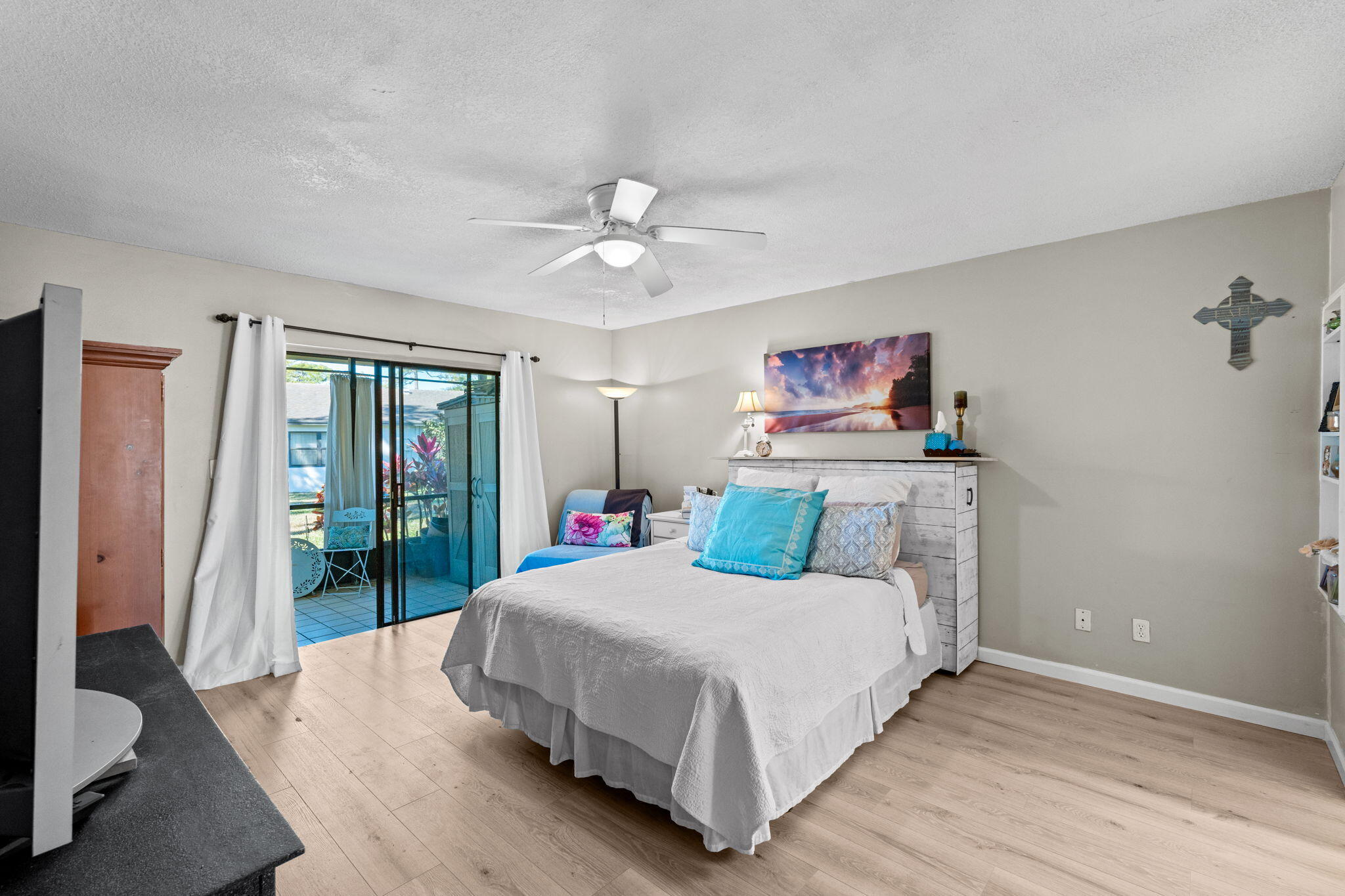 INDIAN TRAIL VILLAS 1 - Residential