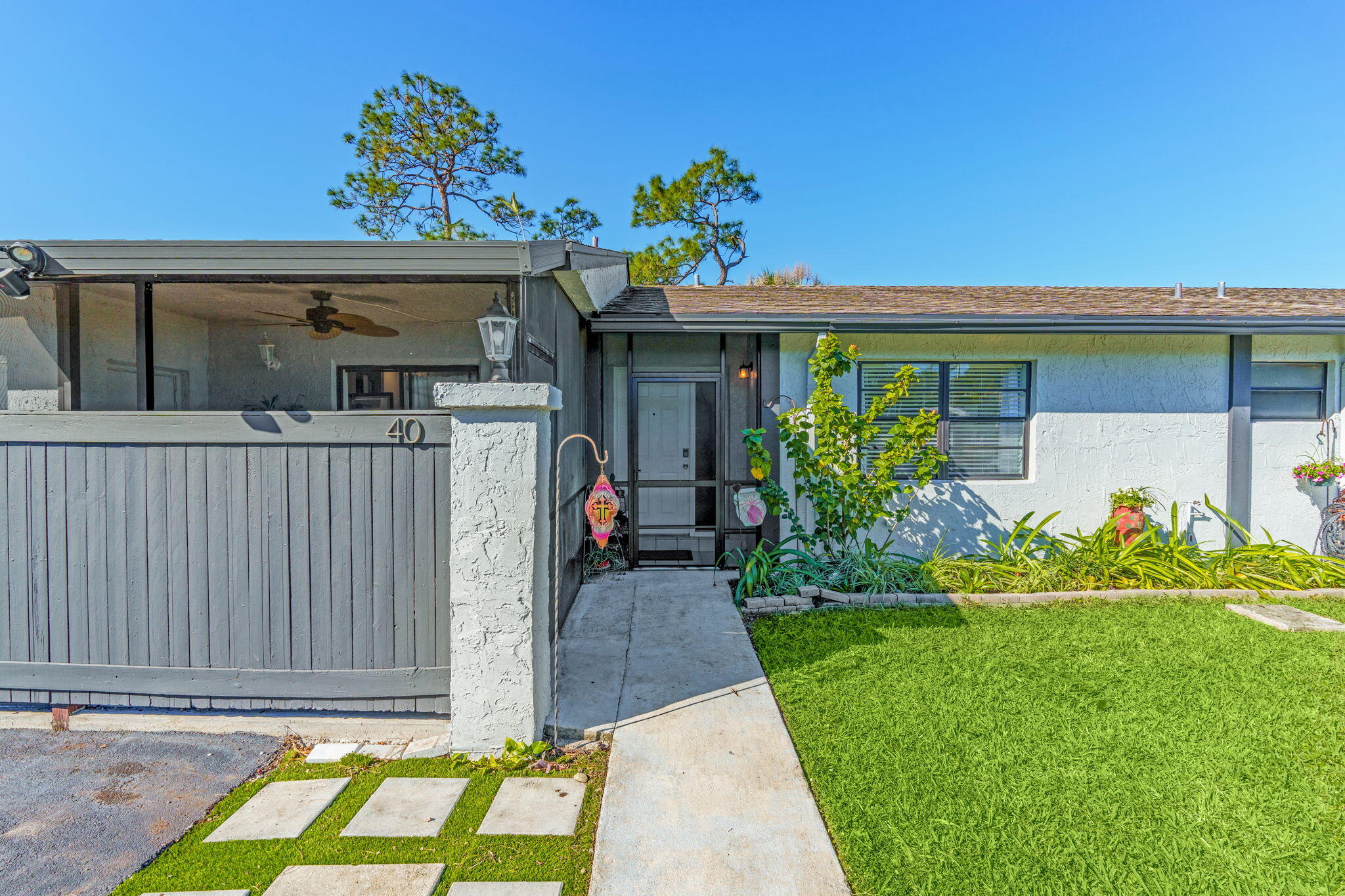 INDIAN TRAIL VILLAS 1 - Residential