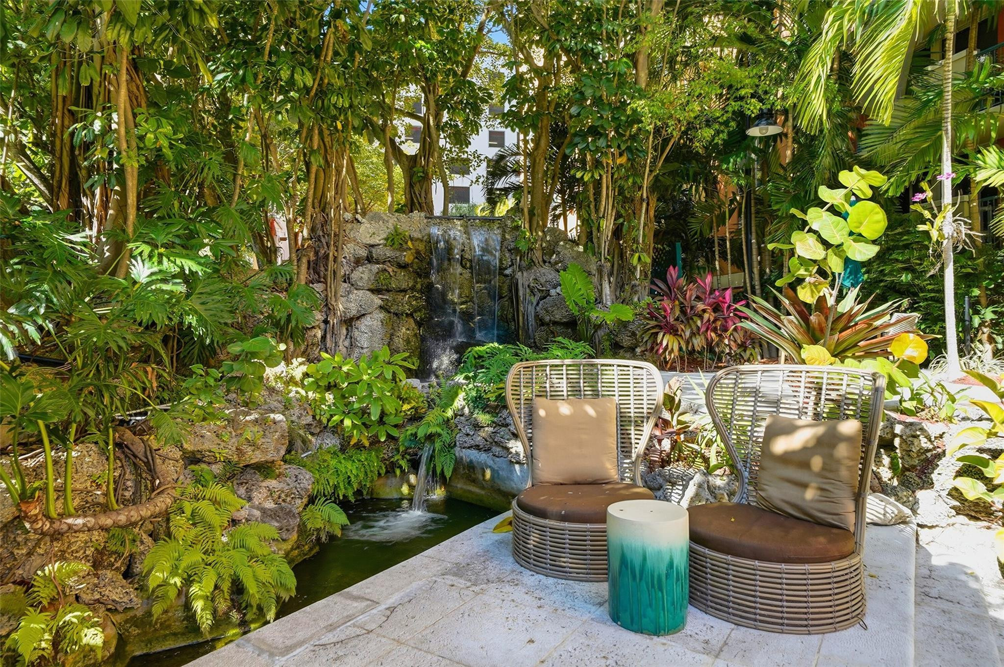 THE MUTINY - Residential