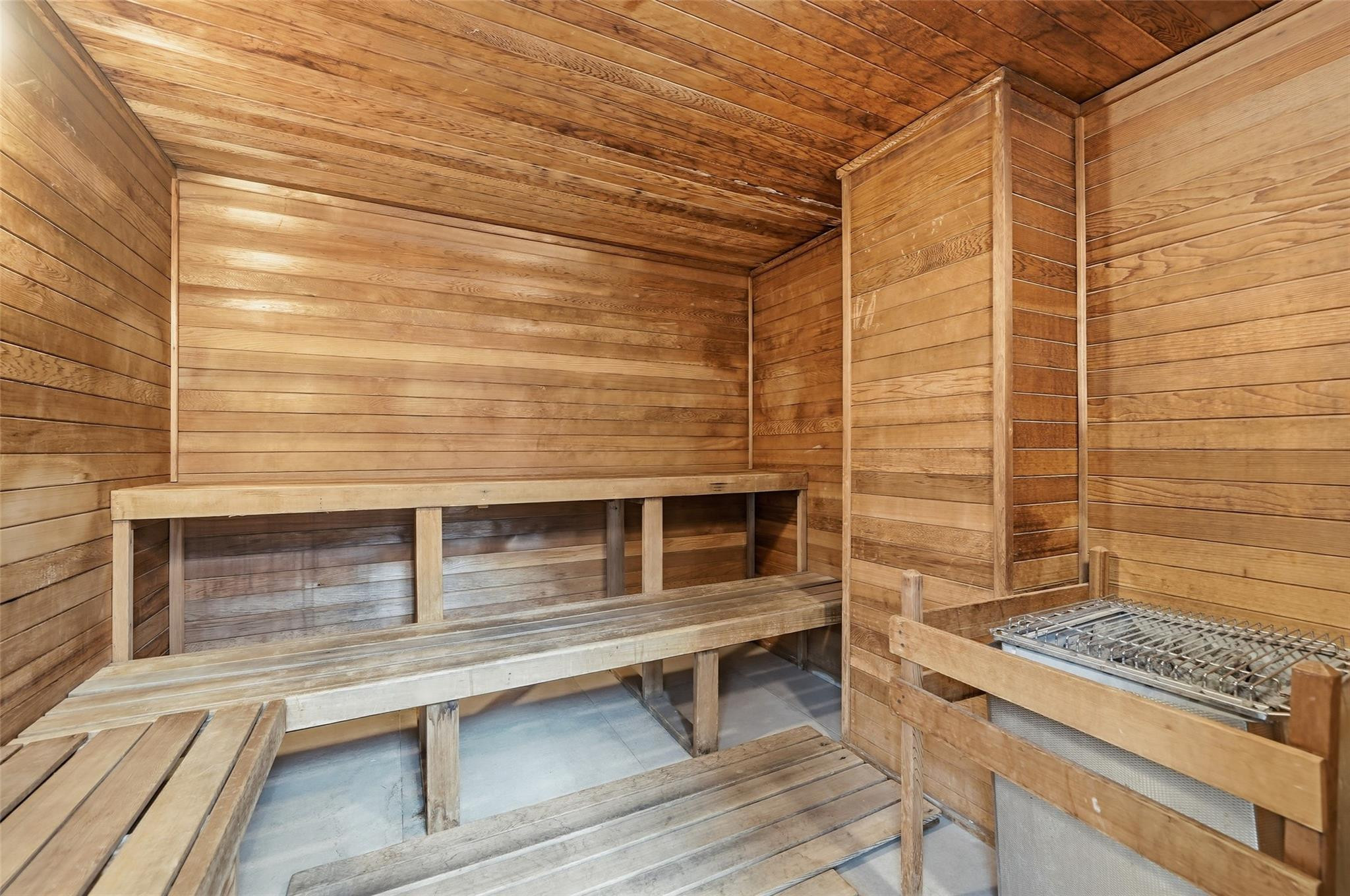 THE MUTINY - Residential