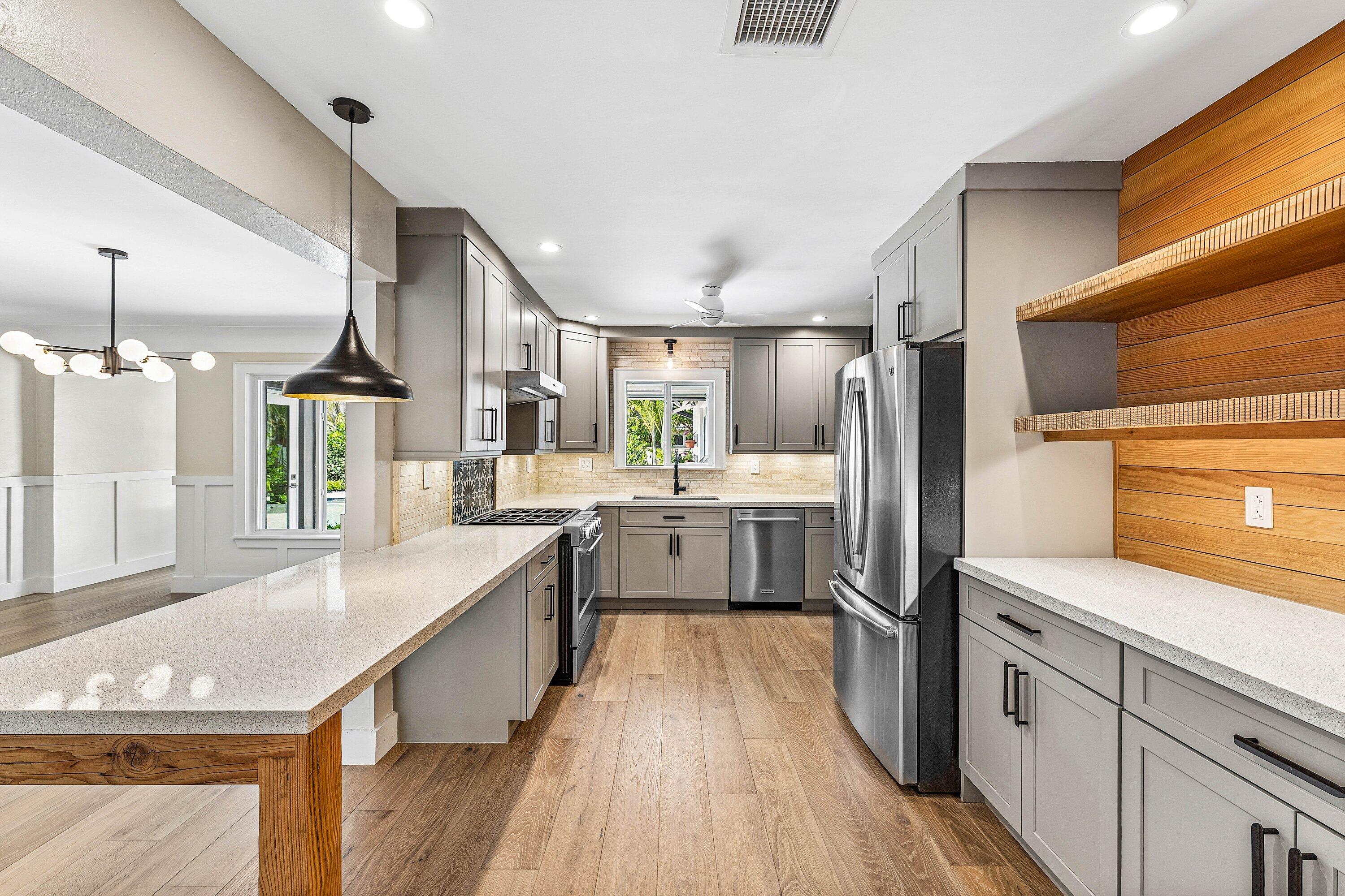CORAL TERRACE - Residential