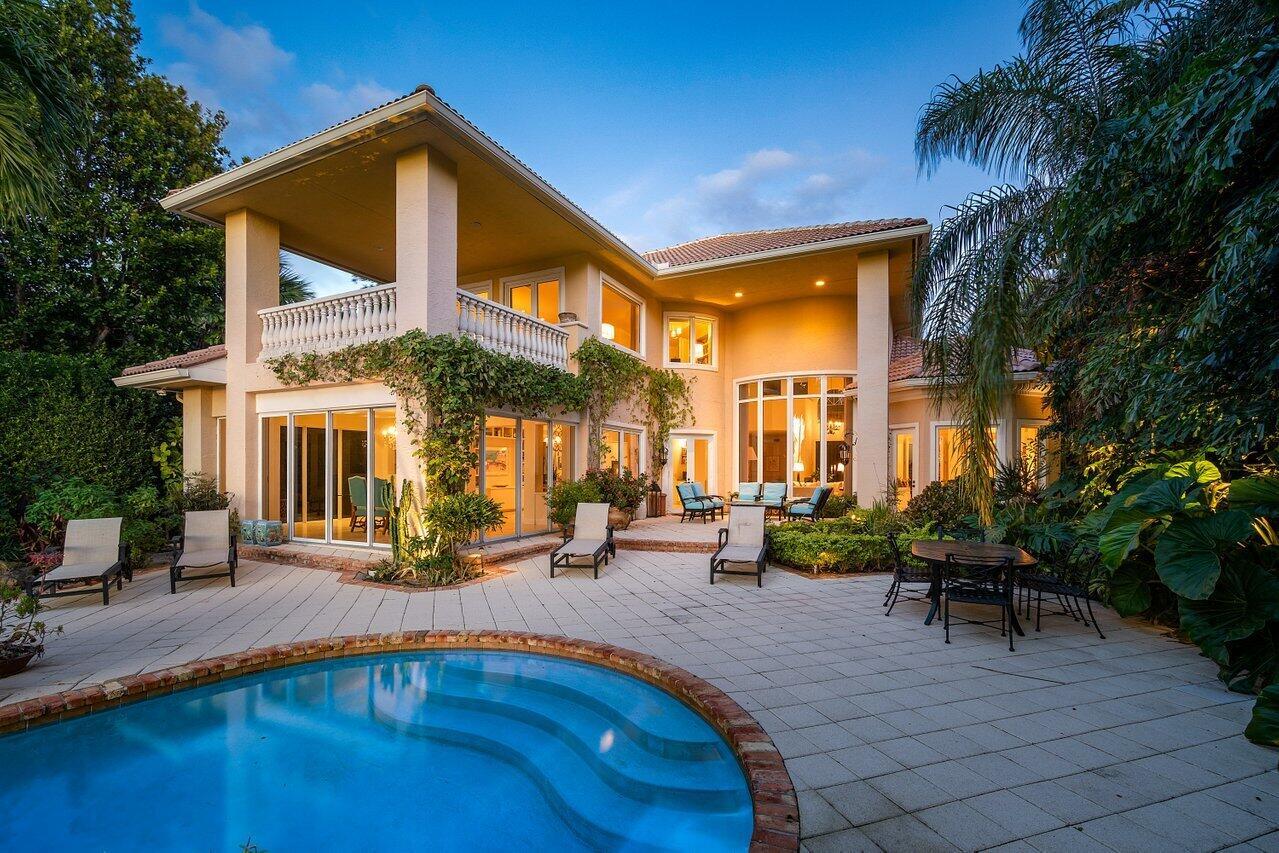 PARADISE PROPERTIES - Residential