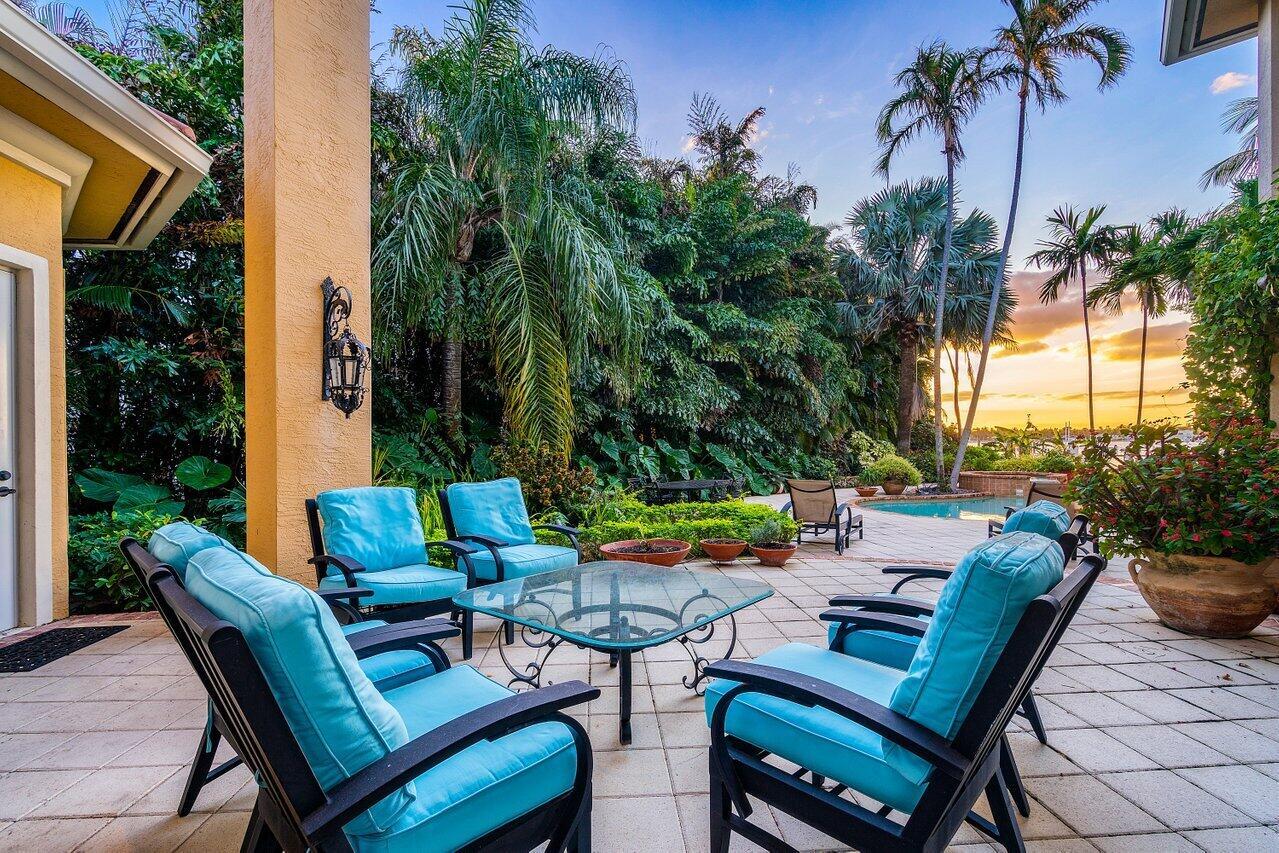 PARADISE PROPERTIES - Residential