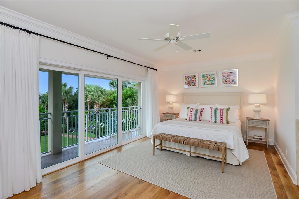 CASTAWAY COVE WAVE THREE - Residential